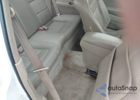 2002 Honda Accord 2.3 Ex z USA, uszkodzony, nr VIN 1HGCG32532A029882